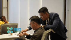 业应按照本身需求精准婚配